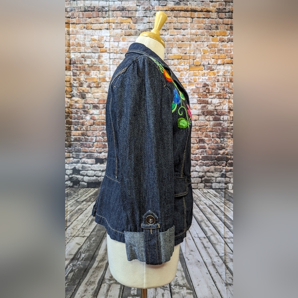 ANN TAYLOR LOFT ONE OF A KIND DESIGNED JEAN JACKET (4378-200) - Picture 4 of 6